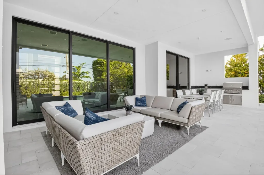2232 Delray Ridge Lane Delray Beach FL 33444