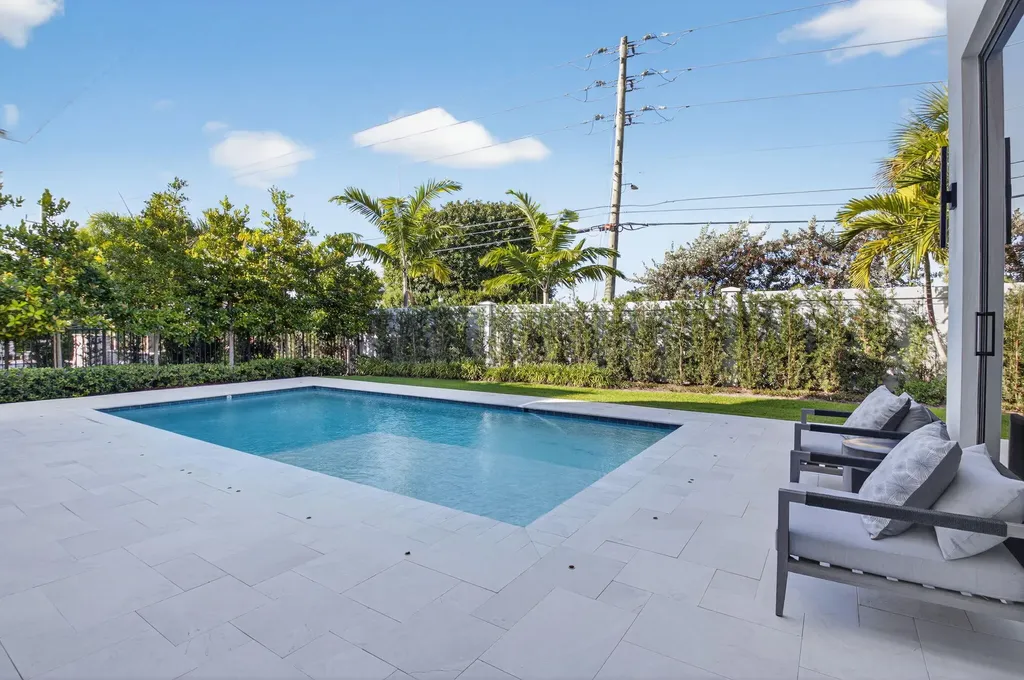 2232 Delray Ridge Lane Delray Beach FL 33444