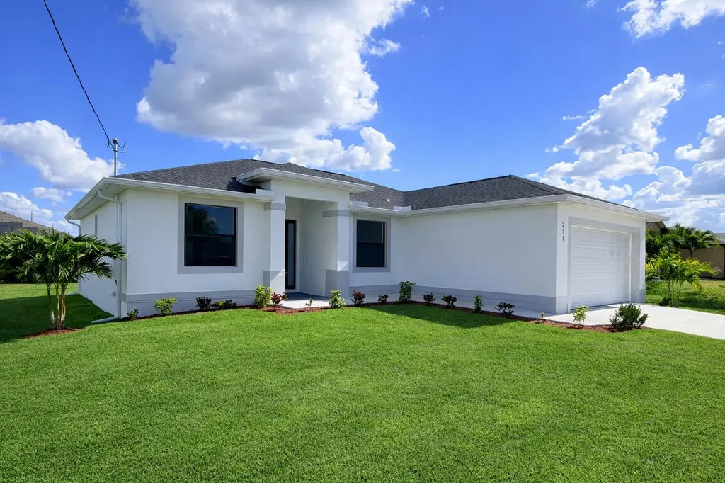211 NW 25th Avenue Cape Coral FL 33993