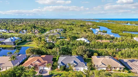 8415 SE Governors Way Hobe Sound FL 33455