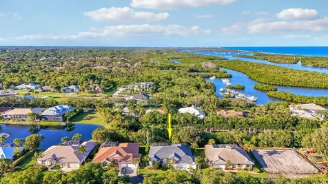 8415 SE Governors Way Hobe Sound FL 33455