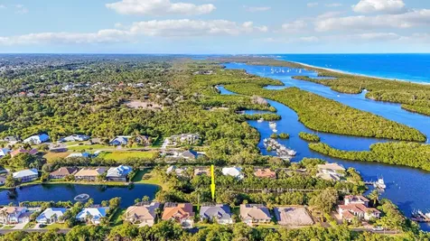 8415 SE Governors Way Hobe Sound FL 33455