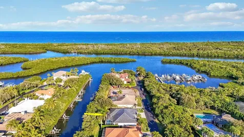 8415 SE Governors Way Hobe Sound FL 33455