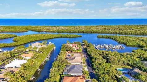 8415 SE Governors Way Hobe Sound FL 33455