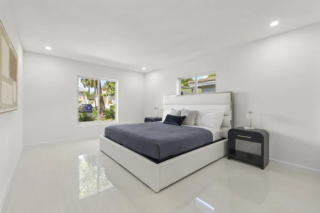 1750 NE 49th Street Fort Lauderdale FL 33334