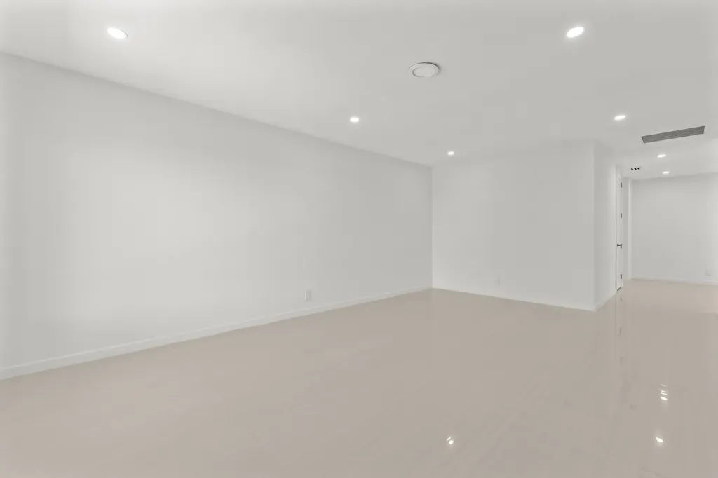 1750 NE 49th Street Fort Lauderdale FL 33334