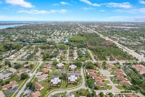 110 N Delaware Boulevard Jupiter FL 33458