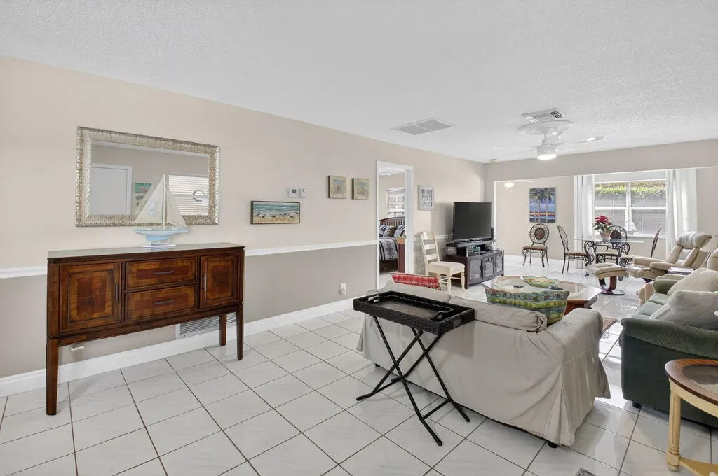 149 Mockingbird Lane Delray Beach FL 33445