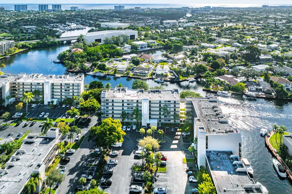 14 Royal Palm Way Boca Raton FL 33432