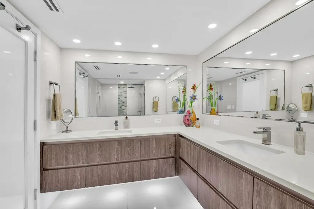550 S Ocean Boulevard Boca Raton FL 33432