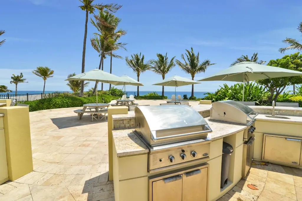 550 S Ocean Boulevard Boca Raton FL 33432