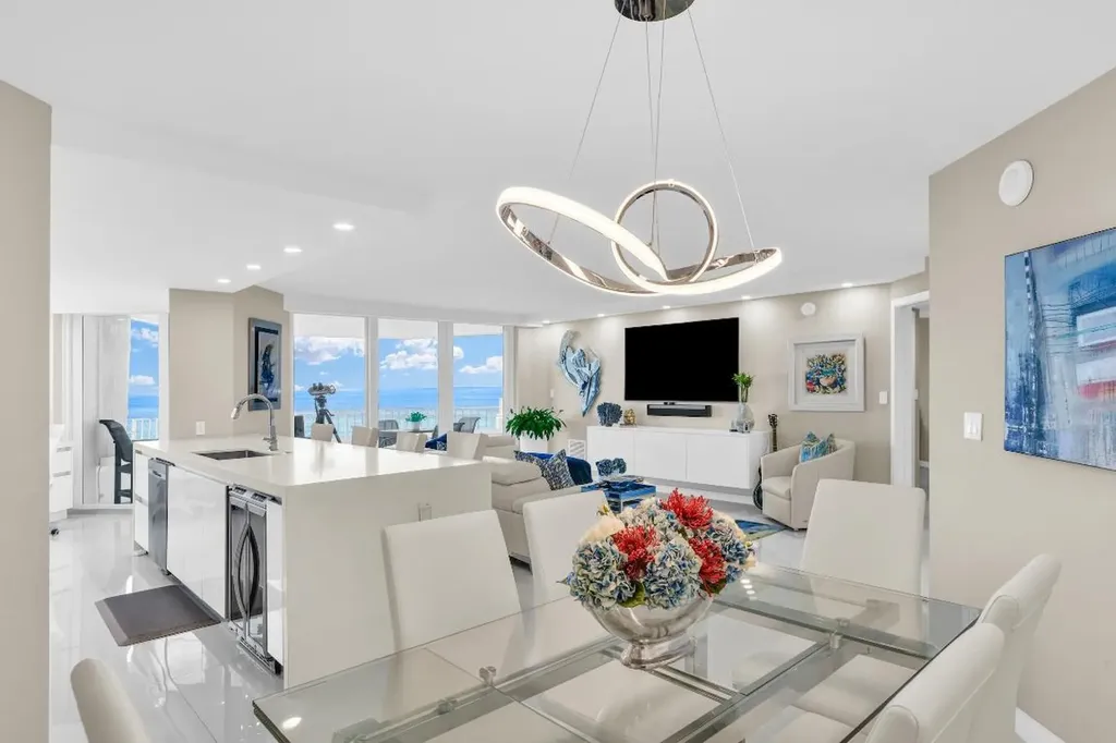 550 S Ocean Boulevard Boca Raton FL 33432