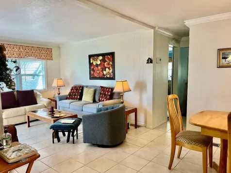 1552 S 33rd Road Hollywood FL 33021