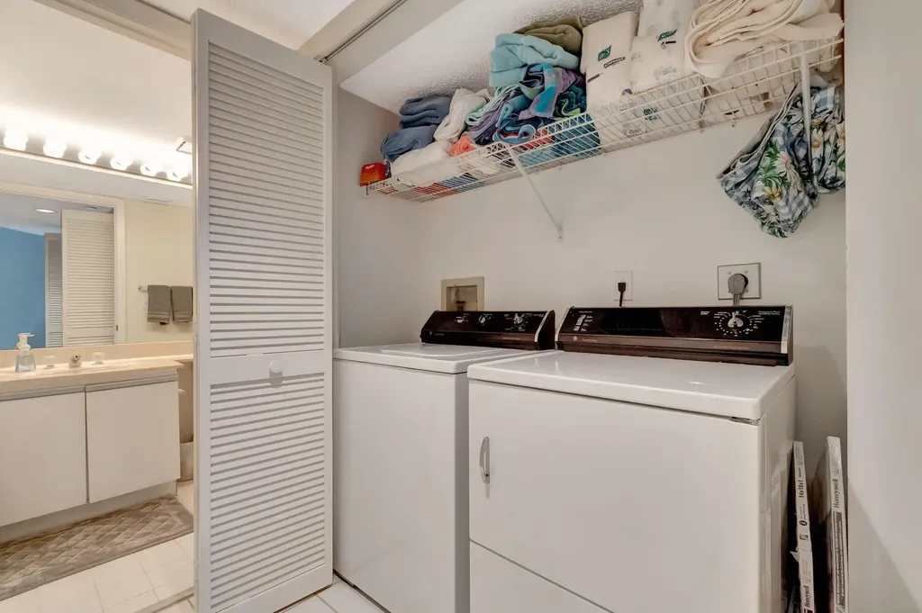 280 NW 67th Street Boca Raton FL 33487