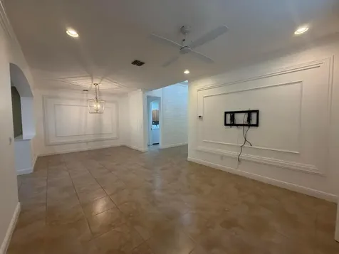 11908 SW Crestwood Circle Port St Lucie FL 34987
