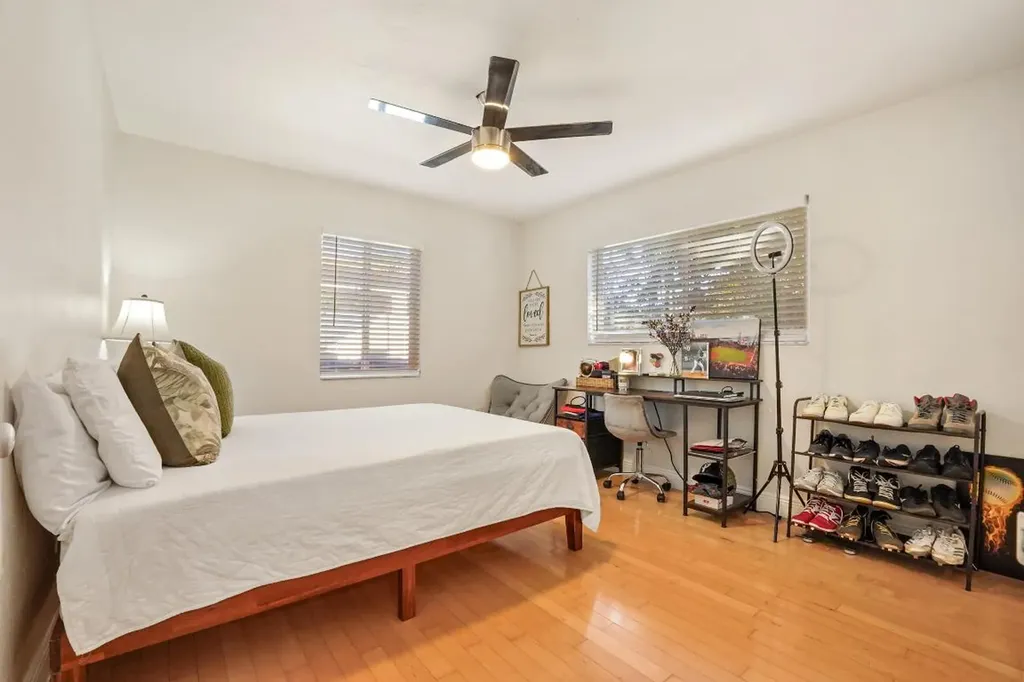 1401 NE 14th Street Fort Lauderdale FL 33304