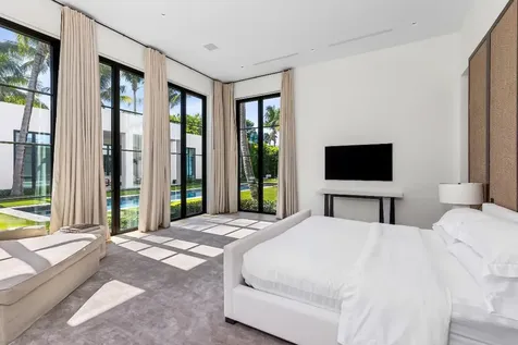 241 Jungle Road Palm Beach FL 33480