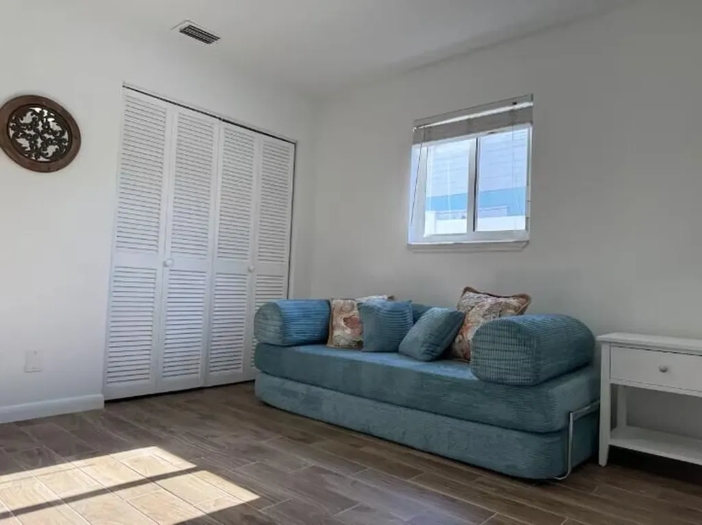 516 E Whitney Drive Jupiter FL 33458