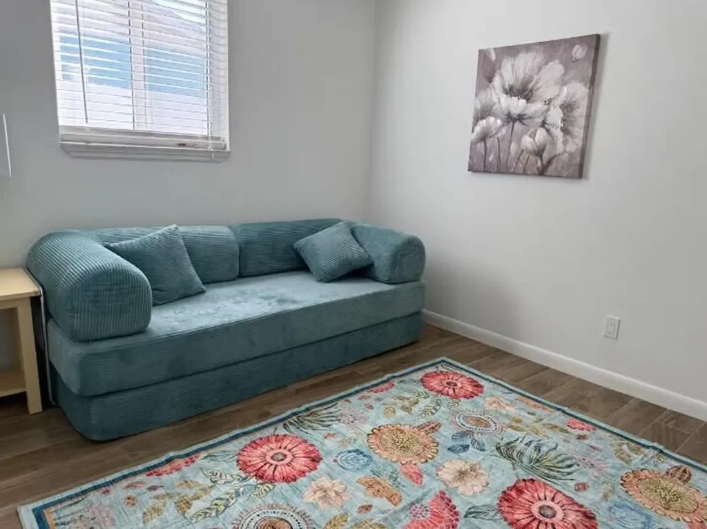 516 E Whitney Drive Jupiter FL 33458