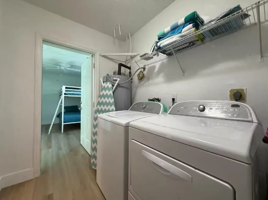 516 E Whitney Drive Jupiter FL 33458