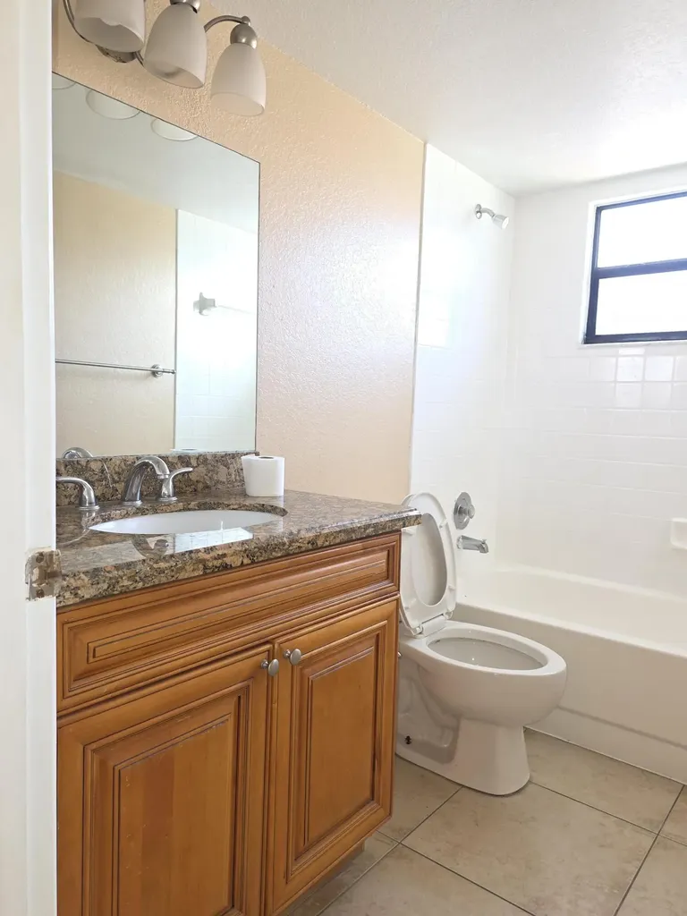 1542 Lake Crystal Drive West Palm Beach FL 33411