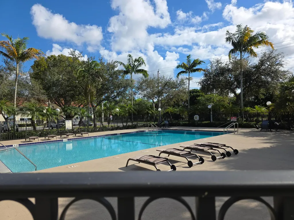 1542 Lake Crystal Drive West Palm Beach FL 33411