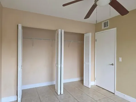 1542 Lake Crystal Drive West Palm Beach FL 33411