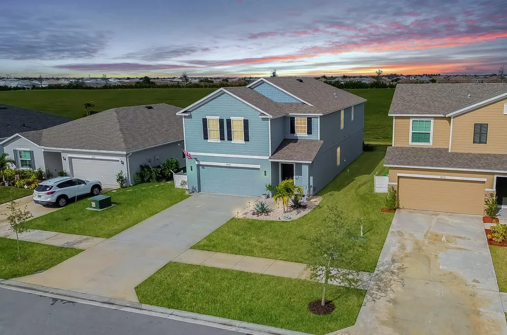 10782 SW Vasari Way Port St Lucie FL 34987