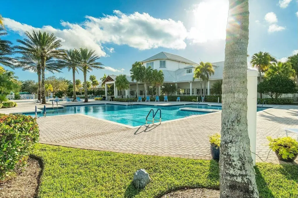9566 Lantern Bay Circle West Palm Beach FL 33411