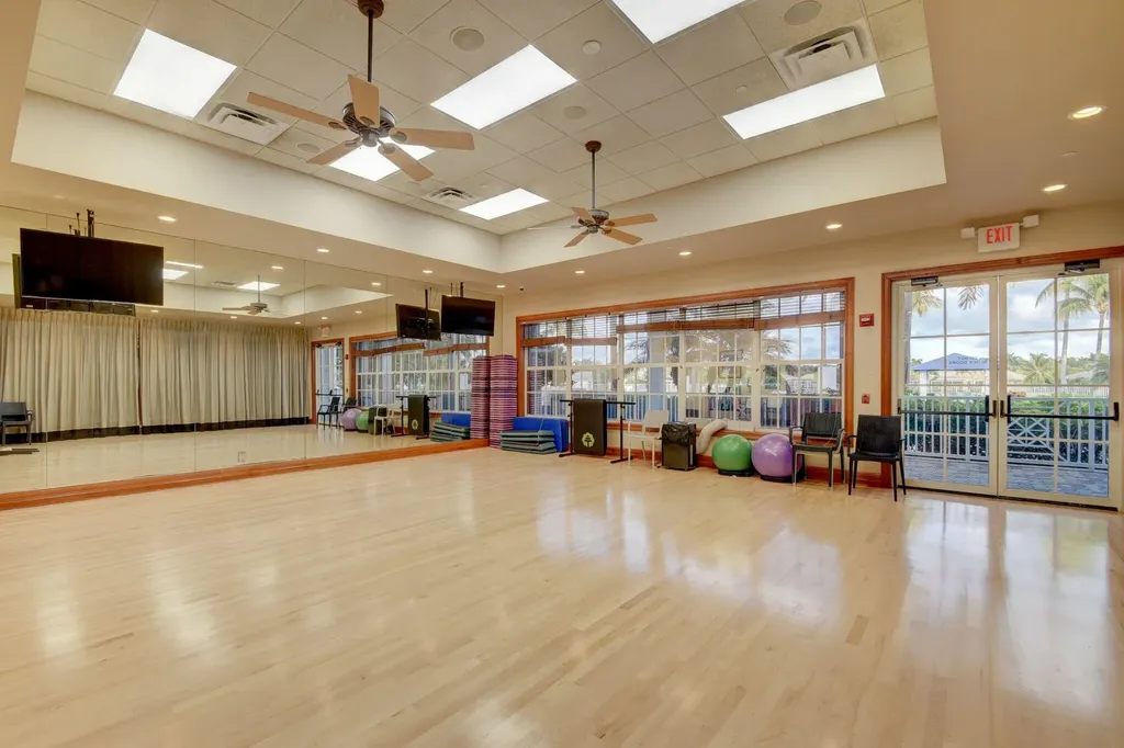 9566 Lantern Bay Circle West Palm Beach FL 33411