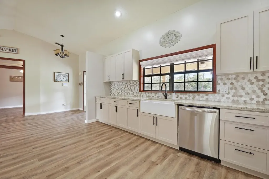 18080 W Sycamore Drive The Acreage FL 33470