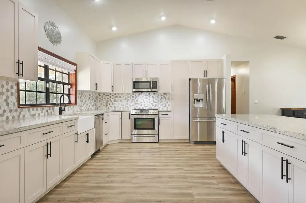 18080 W Sycamore Drive The Acreage FL 33470