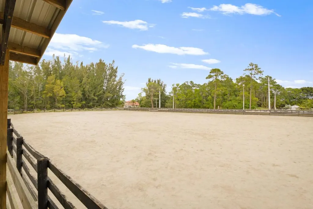 18080 W Sycamore Drive The Acreage FL 33470