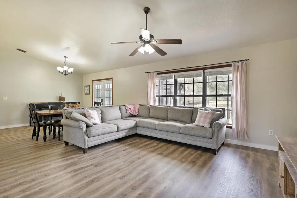 18080 W Sycamore Drive The Acreage FL 33470