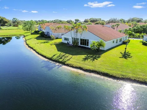 8053 Clear Shores Circle Delray Beach FL 33446