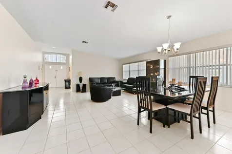 8053 Clear Shores Circle Delray Beach FL 33446