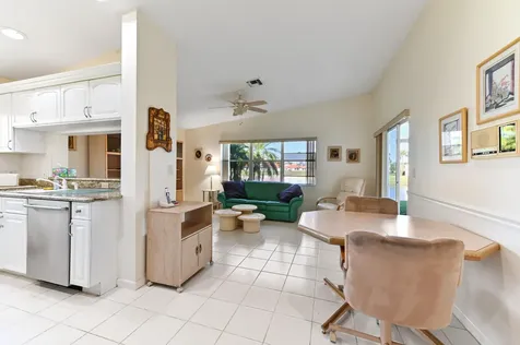 8053 Clear Shores Circle Delray Beach FL 33446