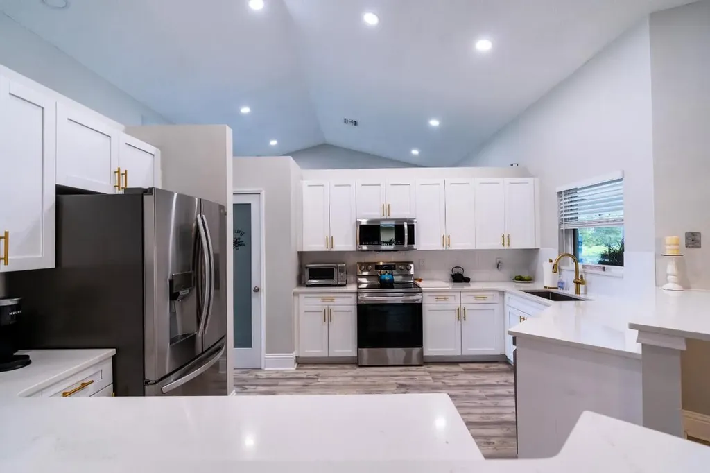 22392 Siesta Key Drive Boca Raton FL 33428