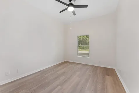 3011 Avenue M Riviera Beach FL 33404