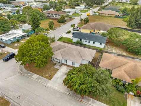 3011 Avenue M Riviera Beach FL 33404