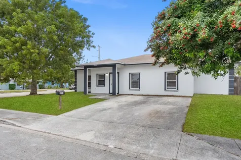 3011 Avenue M Riviera Beach FL 33404