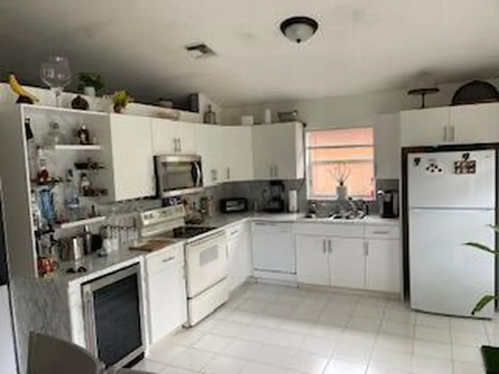 10251 Breezeway Place Boca Raton FL 33428