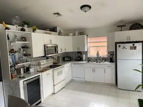 10251 Breezeway Place Boca Raton FL 33428