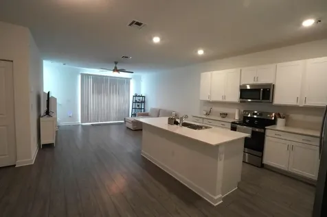 870 SE Grovebush Lane Port St Lucie FL 34984