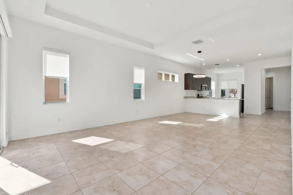 9189 SW Pepoli Way Port St Lucie FL 34987