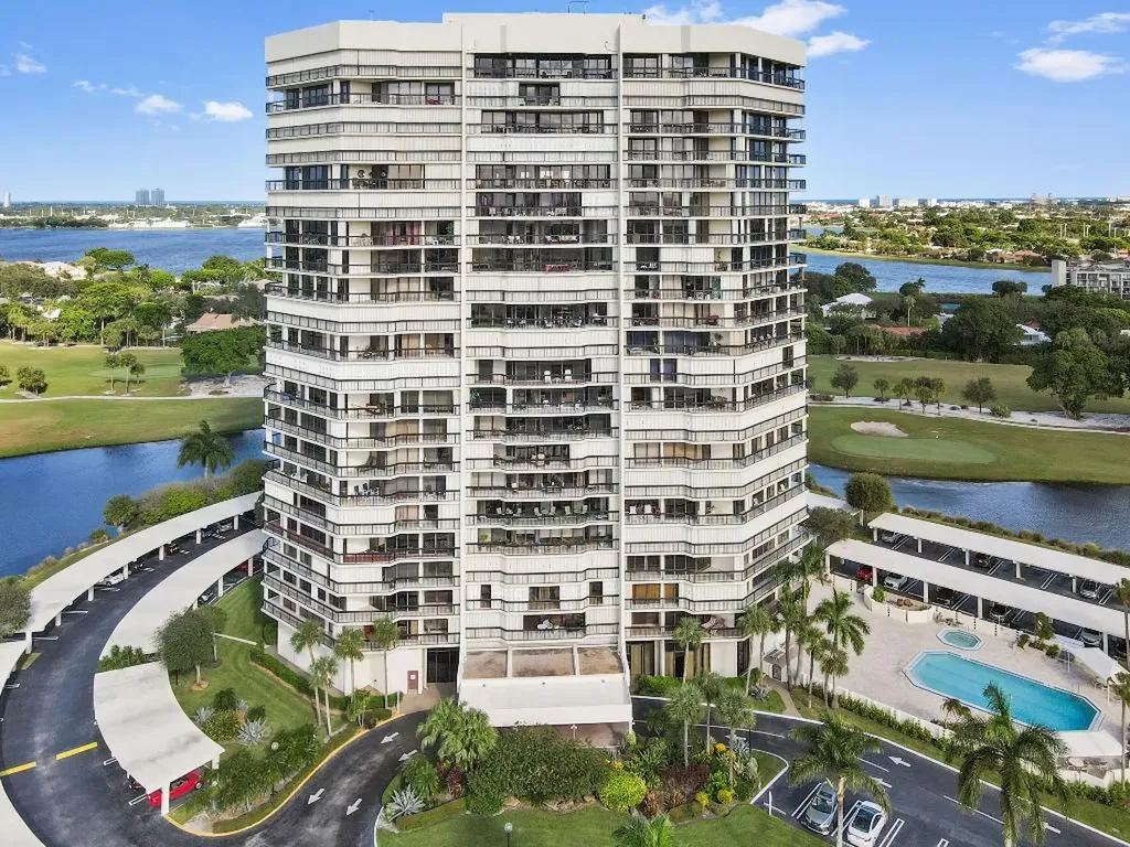 1900 Consulate Place West Palm Beach FL 33401