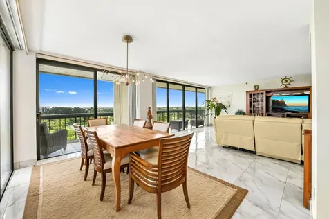 1900 Consulate Place West Palm Beach FL 33401