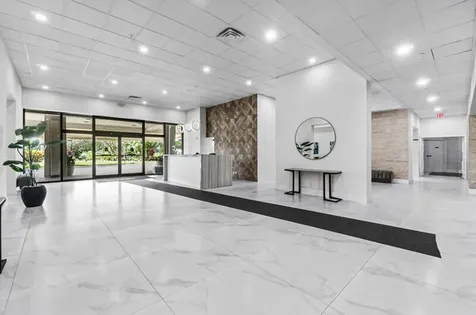1900 Consulate Place West Palm Beach FL 33401
