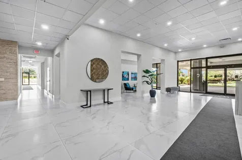 1900 Consulate Place West Palm Beach FL 33401