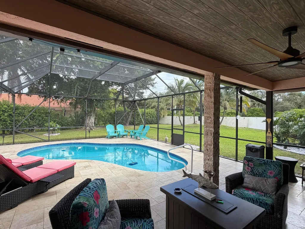 9050 Cypress Hollow Drive Palm Beach Gardens FL 33418